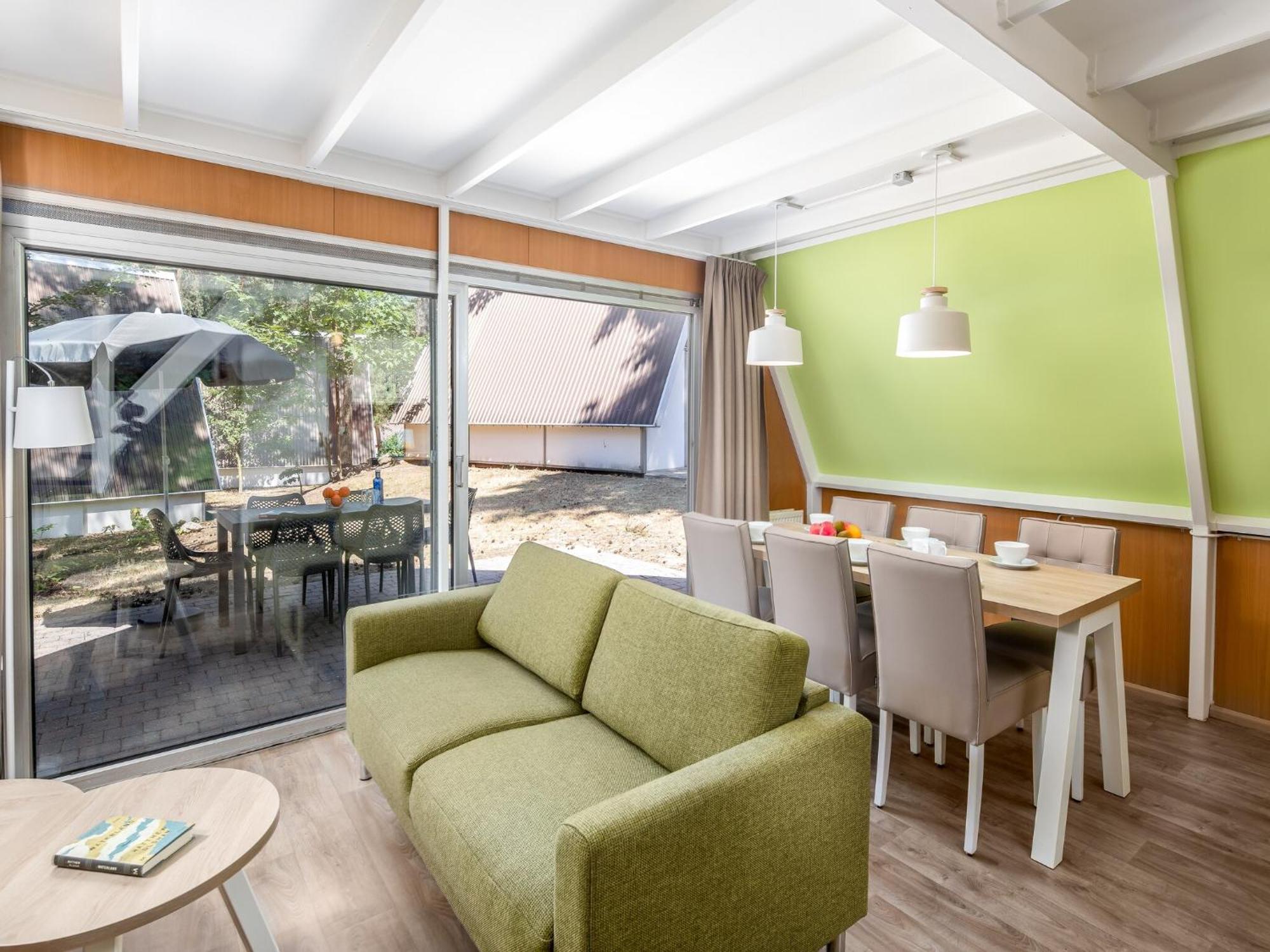 Restyled Bungalow With Dishwasher, In Natural Surroundings 미를로 외부 사진